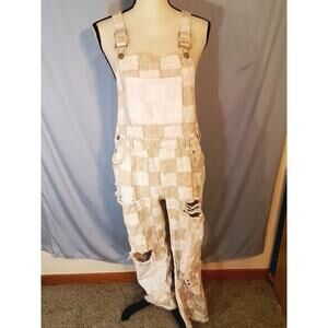 POL; Tan and cream overalls